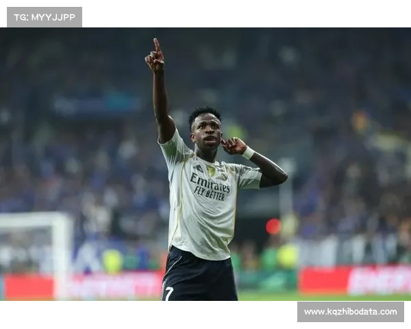 从青训到金靴：维尼修斯皇马生涯成长轨迹复盘